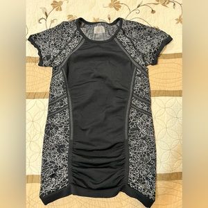 Athleta Small Top